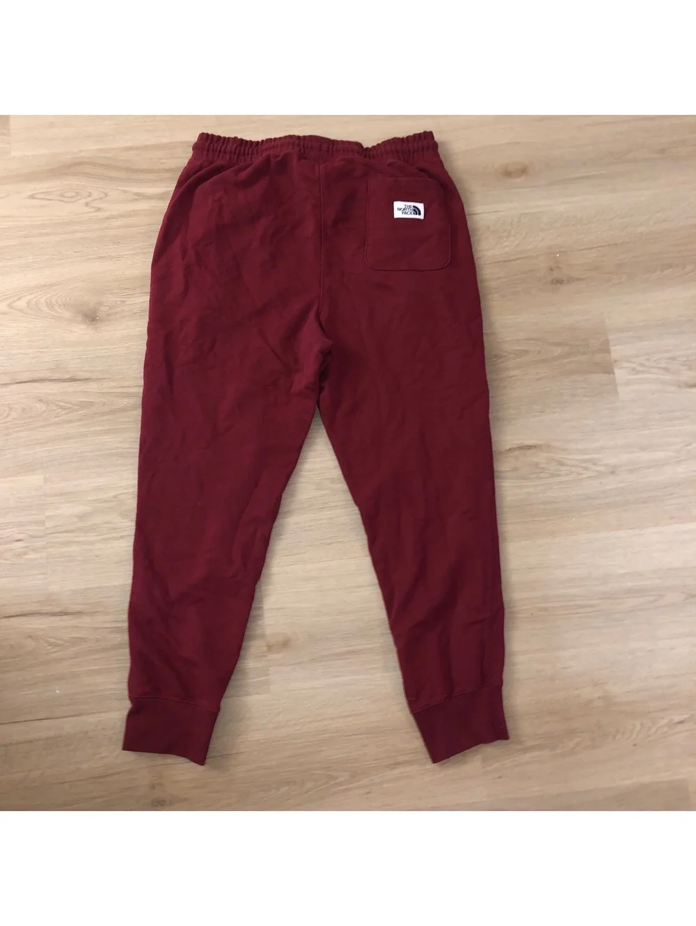 THE NORTH FACE SWEATPANTS JOGGERS HERITAGE PATCH RED BLACK MENS SIZE LARGE